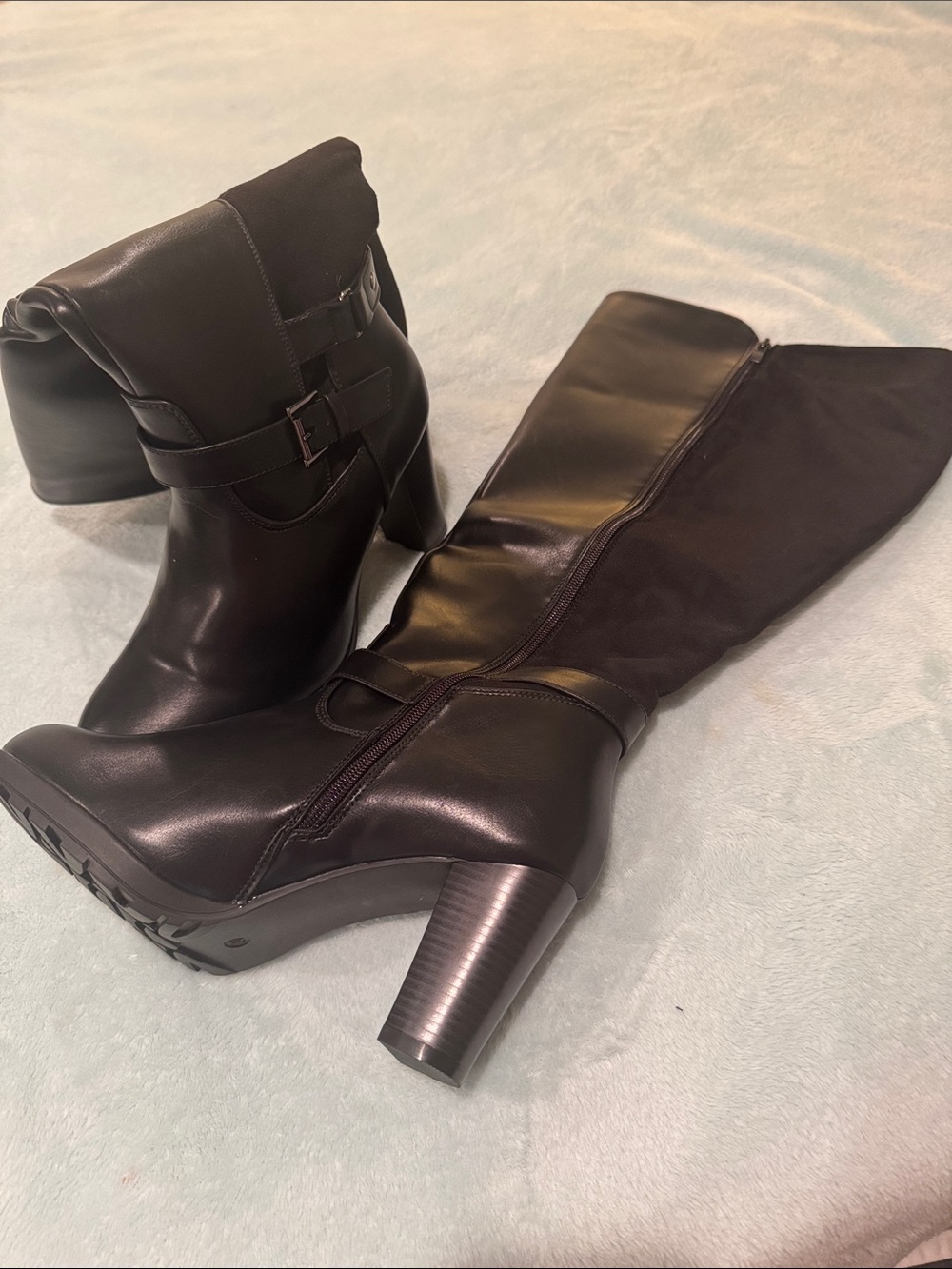Classic Black Mid-Calf Block Heel Boots with Buckle Detail